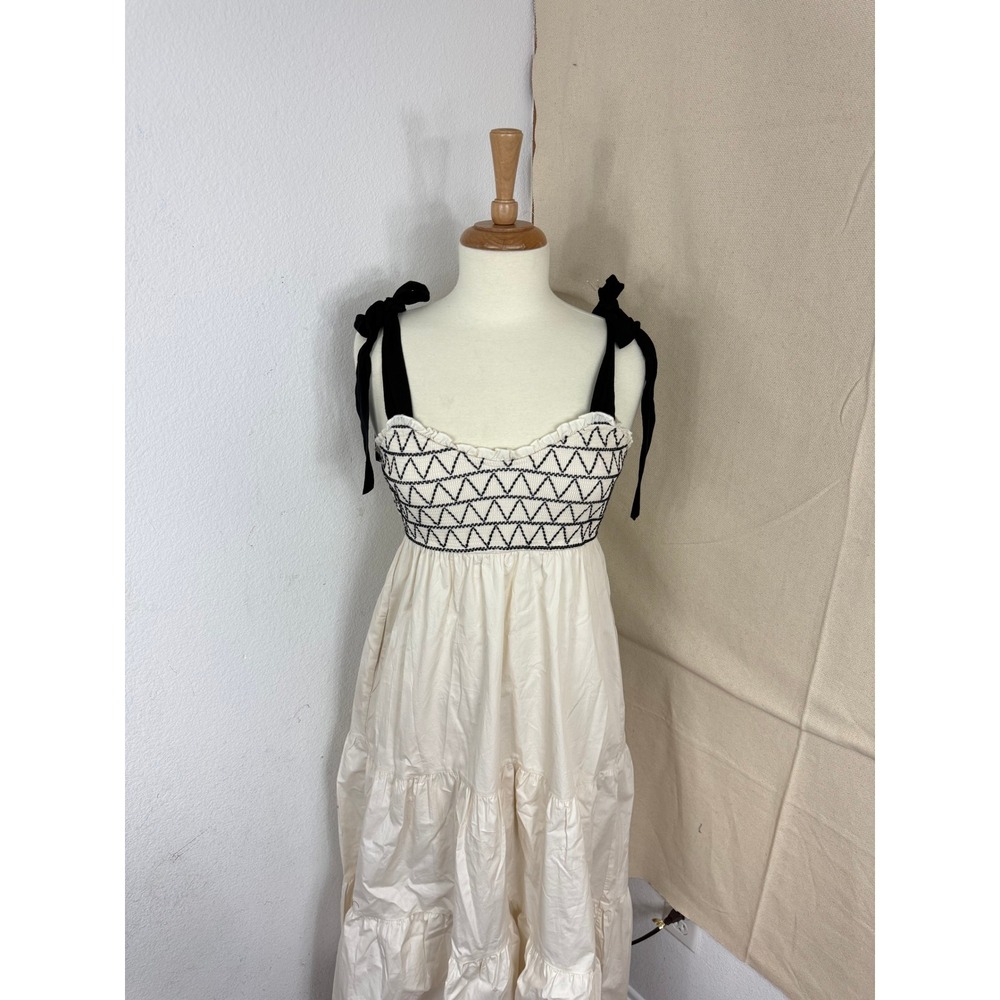 Trixxi Womens Cream Smocked Tiered Midi Dress Black Tie Straps Size M - Picture 2 of 7